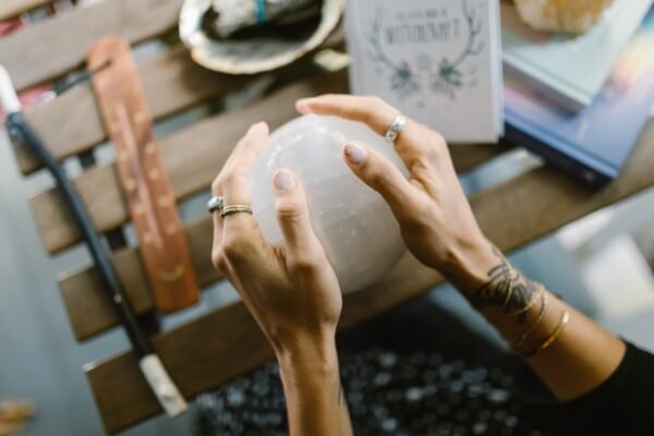 Chakras & Meditation: A Comprehensive Guide